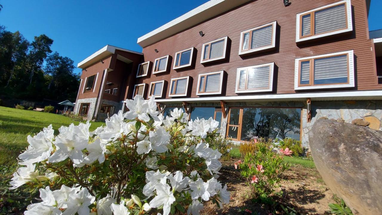 Hotel Lodge Las Cascadas Puerto Clocker Exterior foto